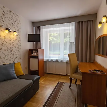 فندق مبيت وإفطار Sadyba Spa 3*